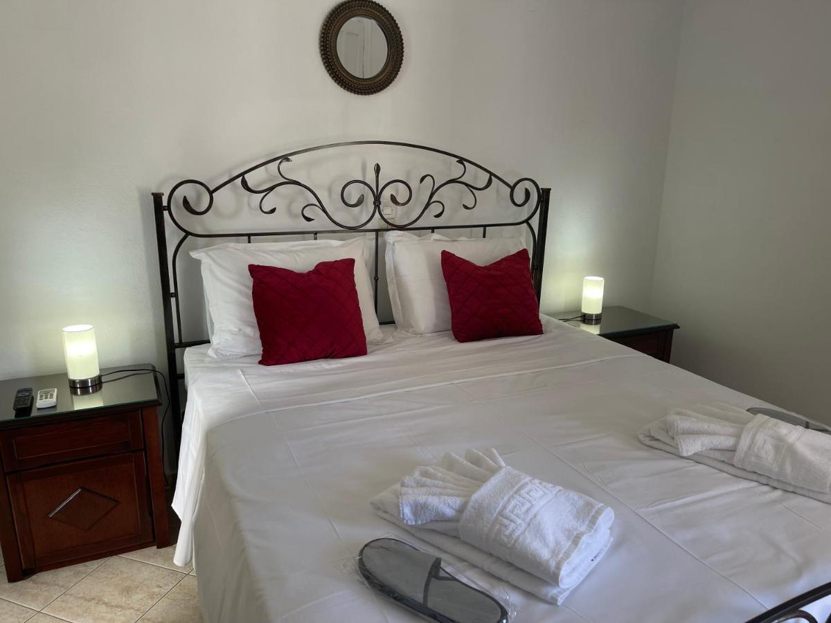 Venikouas Hotel Platis Gialos  Kültér fotó