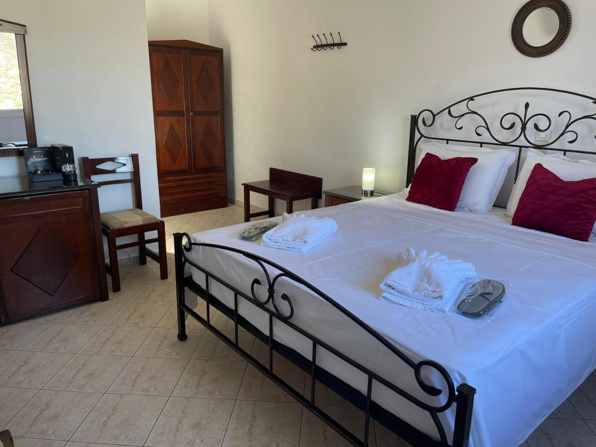Venikouas Hotel Platis Gialos  Kültér fotó